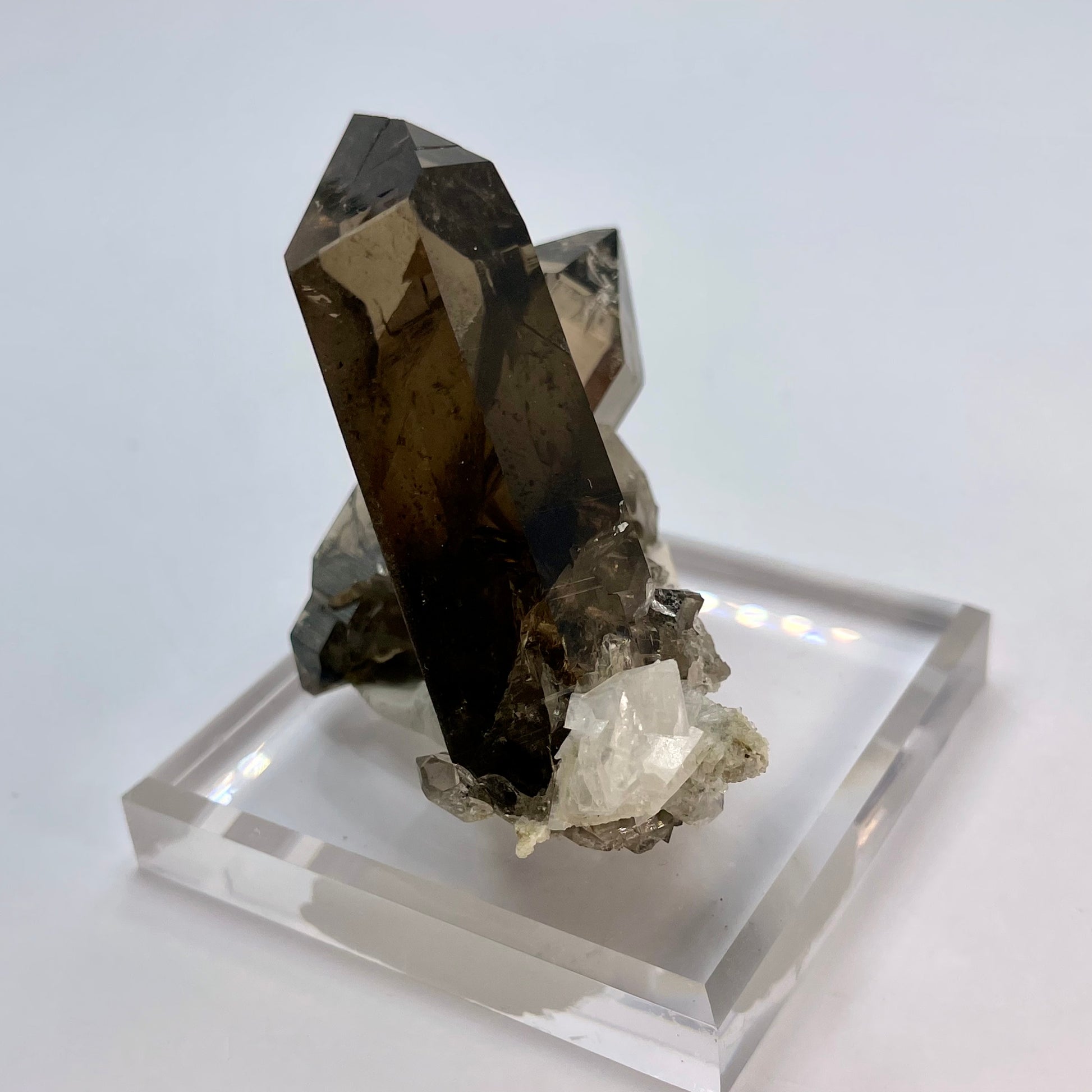Benitoite Neptunite Natrolite Mineral
