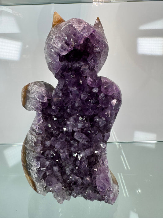 Amethyst Cat Carving