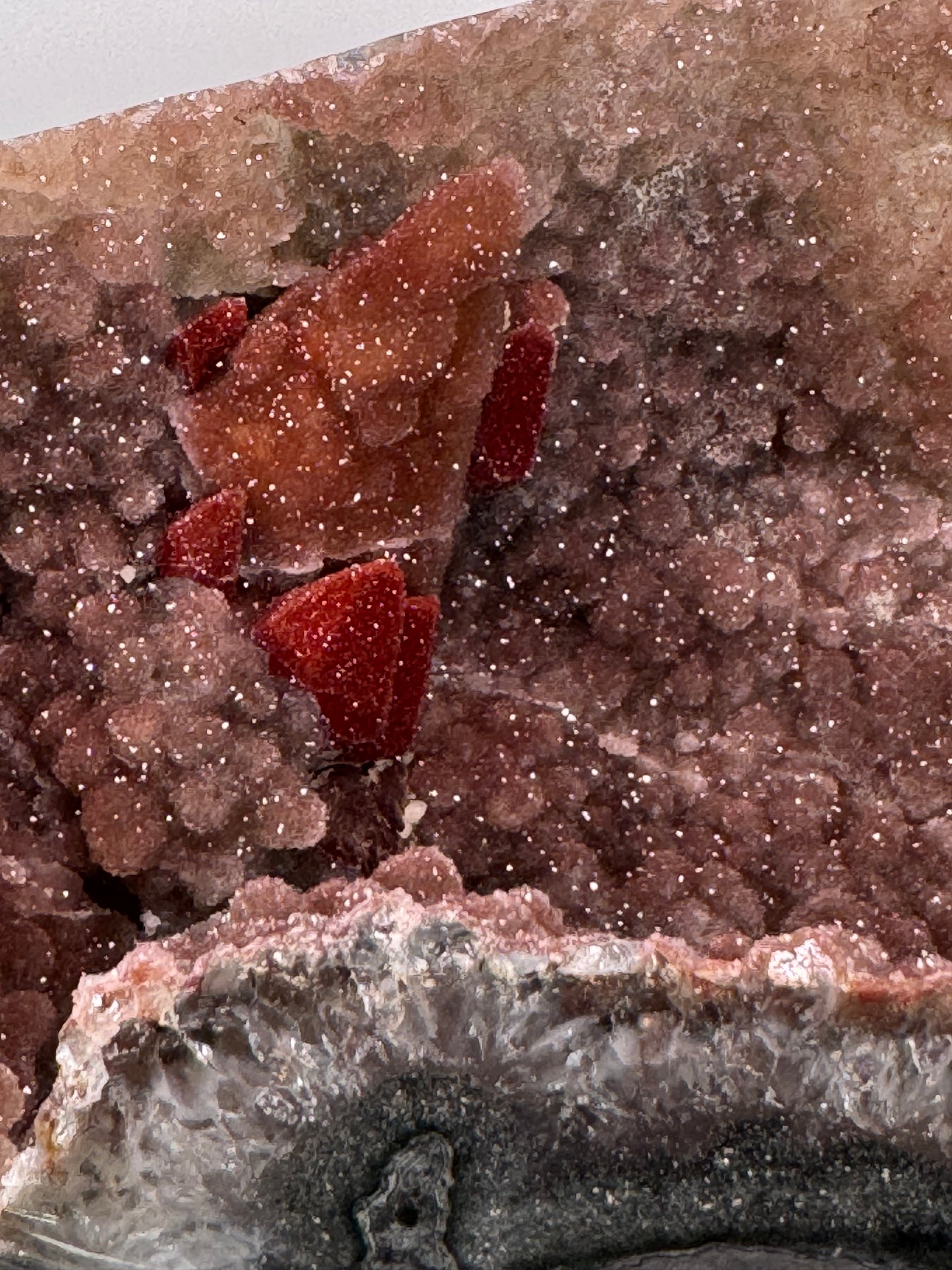 Druzy Jasper with Red Calcite Artigas, Uruguay